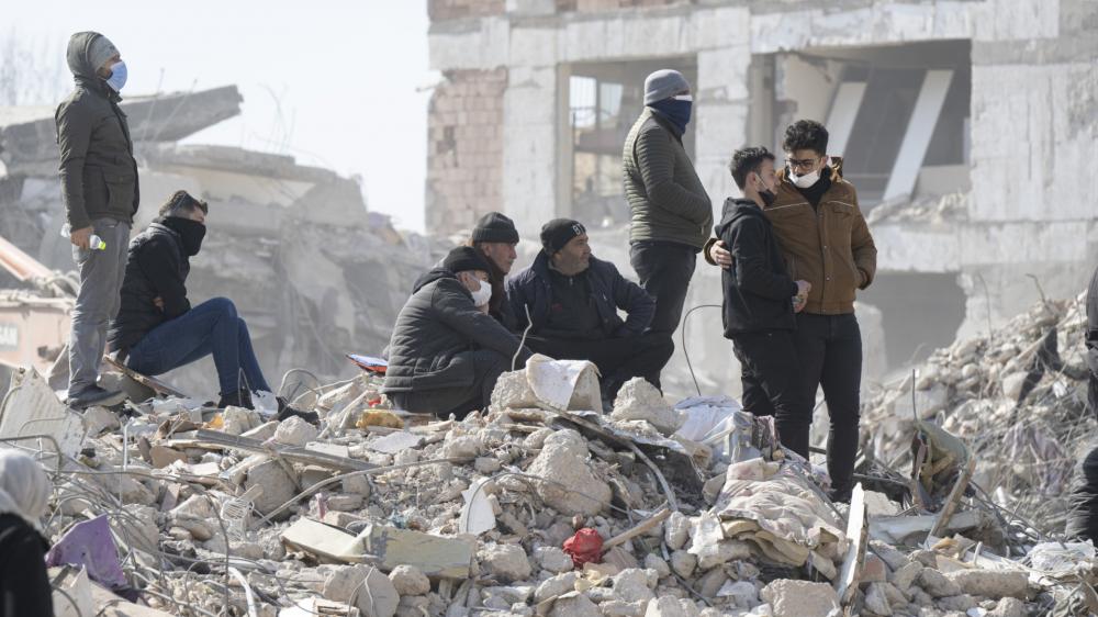 Mortes em terremoto passam de 33 mil, e Turquia se aproxima de sua pior marca desde 1939