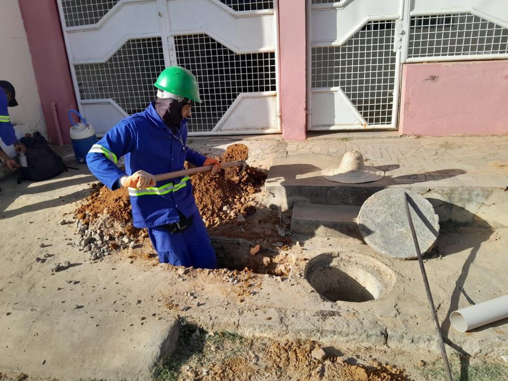 Obra  de esgotamento sanitário de Senhor do Bonfim está em fase de conclusão