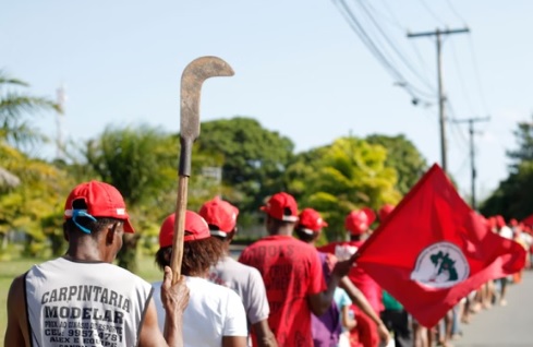 Abril Vermelho: MST promete realizar 50 ocupações até fim do mês