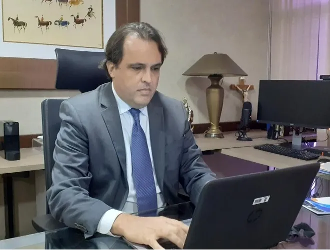 Desembargador detalha campanha para fornecer certidões de nascimento e casamento de forma gratuita