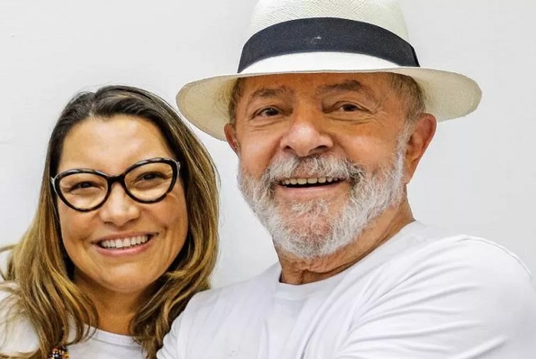 Por que o presidente Lula desistiu de ir no circuito do carnaval de Salvador? O presidente está em INEMA no Subúrbio Ferroviário descansando. 