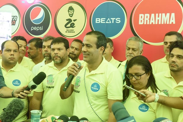 Bruno Reis destaca sucesso da folia no Centro e comemora: “Realizamos o maior Carnaval da história”
