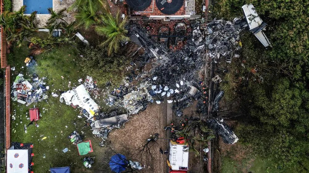 Recuperados todos os corpos das vítimas da queda de avião em Vinhedo