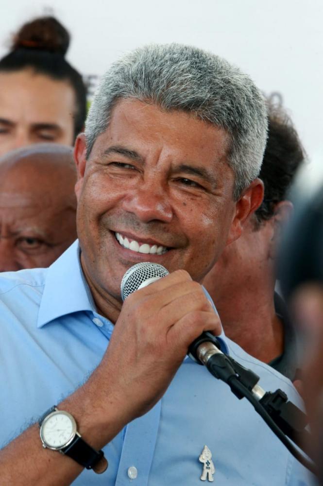 Em Salvador, Jerônimo lança programa para pessoas com doença renal crônica e anuncia medidas para acelerar processo de regulação