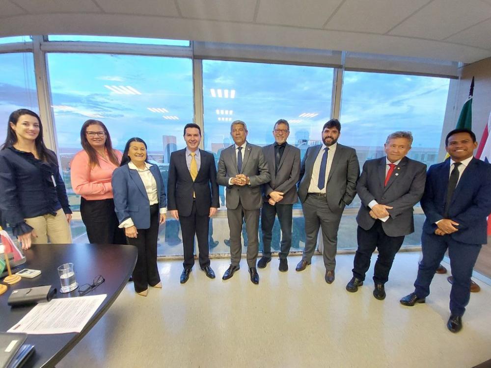 Em Brasília, Governador e Secretária da Sedur-BA alinham entrega de 6 mil unidades do MCMV na Bahia