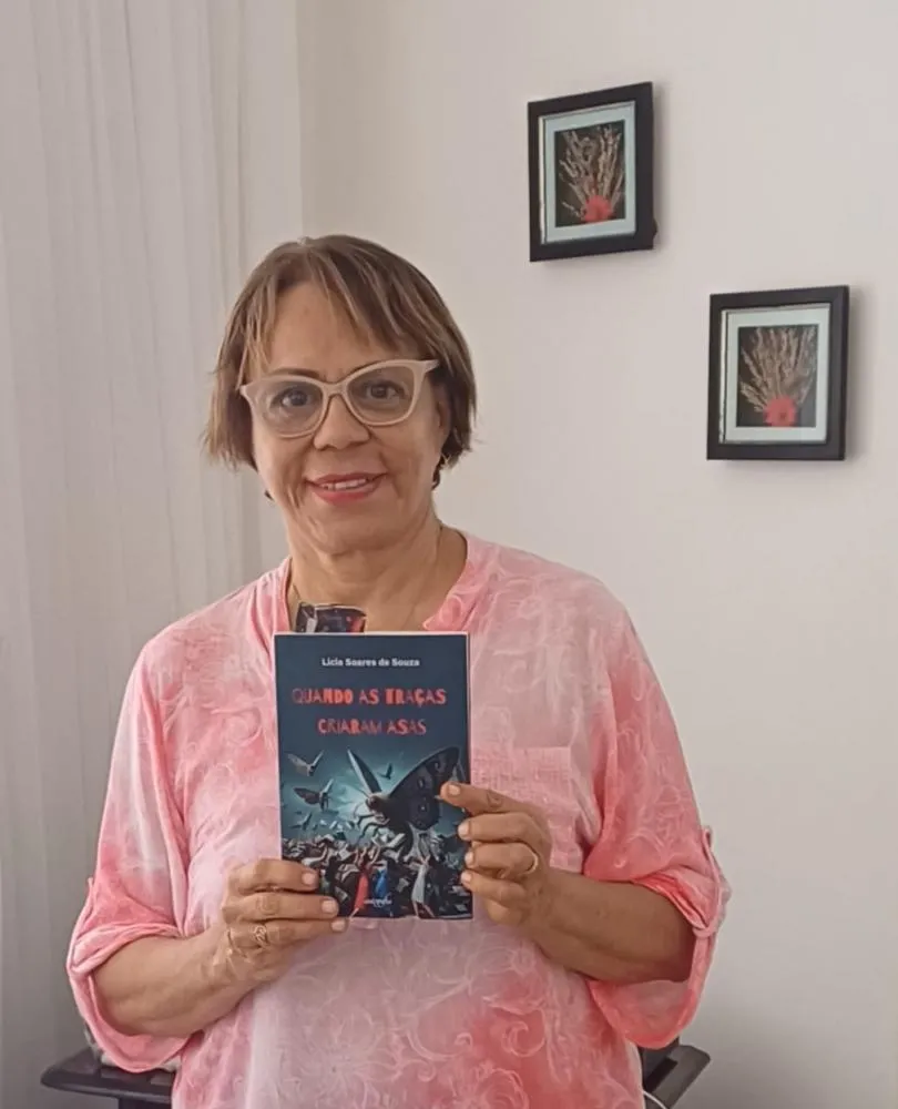 Licia Soares de Souza