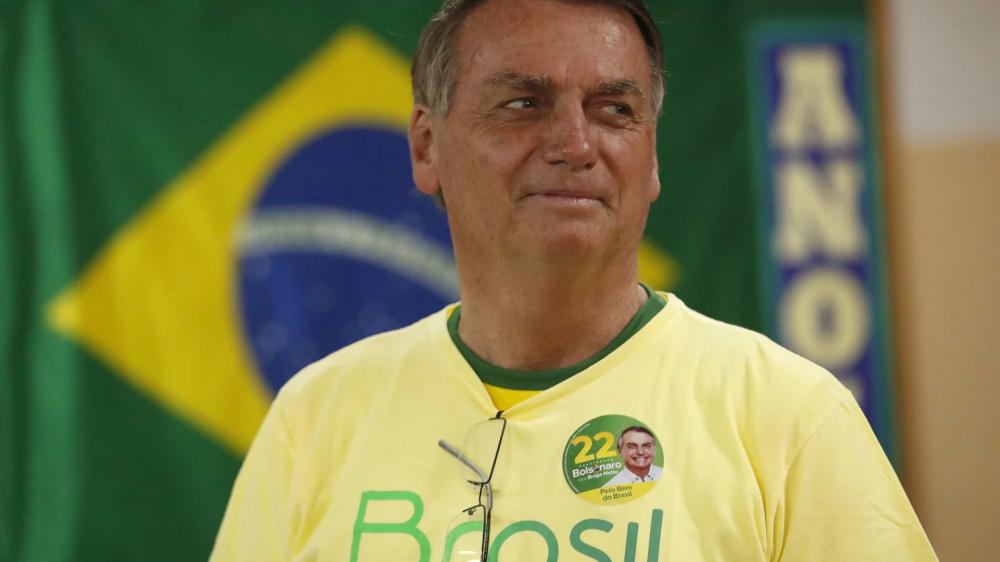 Bolsonaro sinaliza concorrer às eleições em 2026 e não cita escândalo das joias