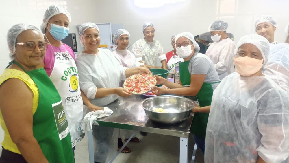 Projeto de desenvolvimento rural prioriza a participação de mulheres em ações de inclusão produtiva 