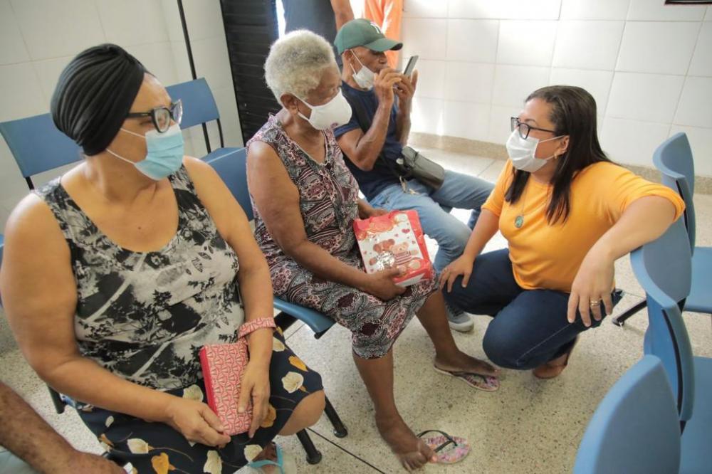 Dia D da bivalente contra Covid-19 imuniza mais de 2,5 mil pessoas em três horas 