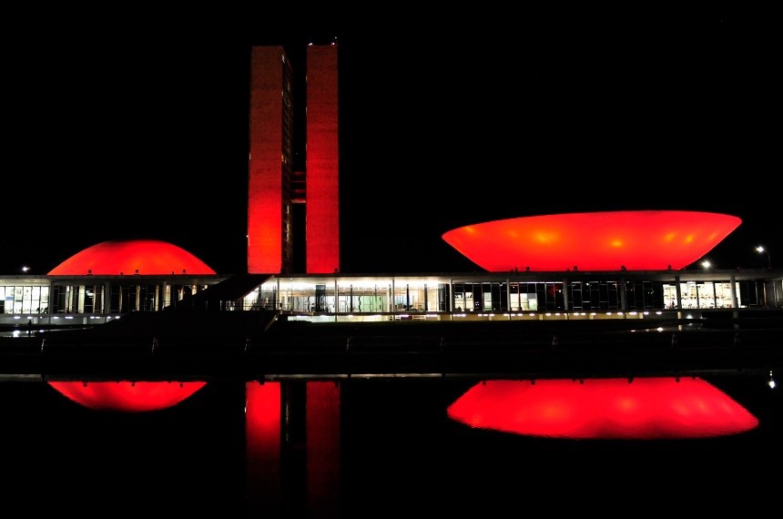 Congresso recebe luz vermelha em apoio ao enfrentamento do HIV e da tuberculose
