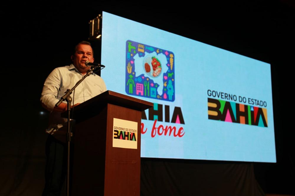 Governador em exercício Geraldo Jr apresenta Programa Bahia Sem Fome em Itabuna