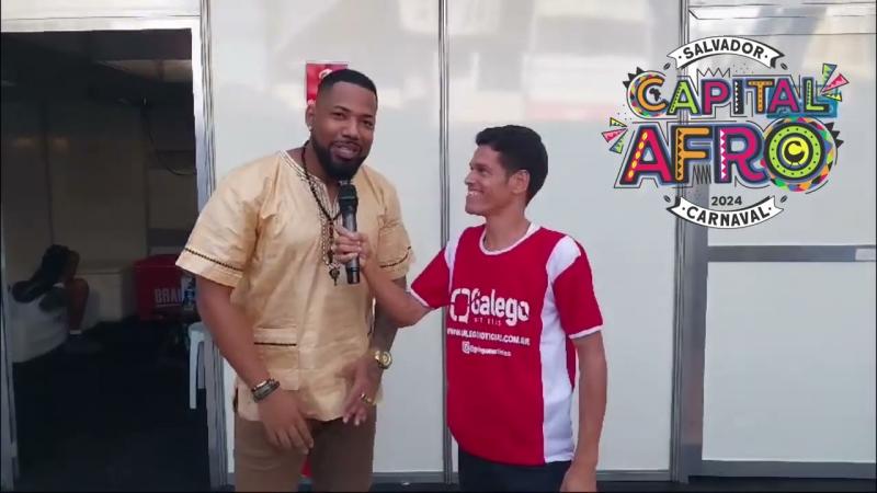 O POETA agita foliões no Carnaval 2024 de Periperi no Subúrbio Ferroviário 