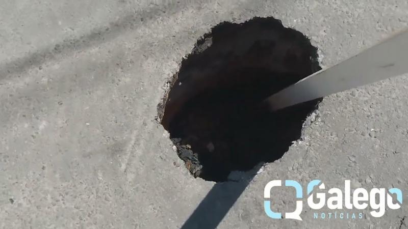 Rua Lírio do Campo, Bairro de Paripe, Dois buracos enormes tiram a paz de moradores da comunidade.